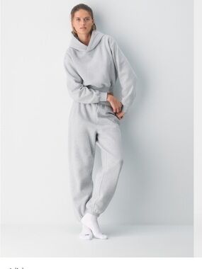 Aritzia Kids Cozy Sweatfleece Mega Straight Sweatpants - Light Gray